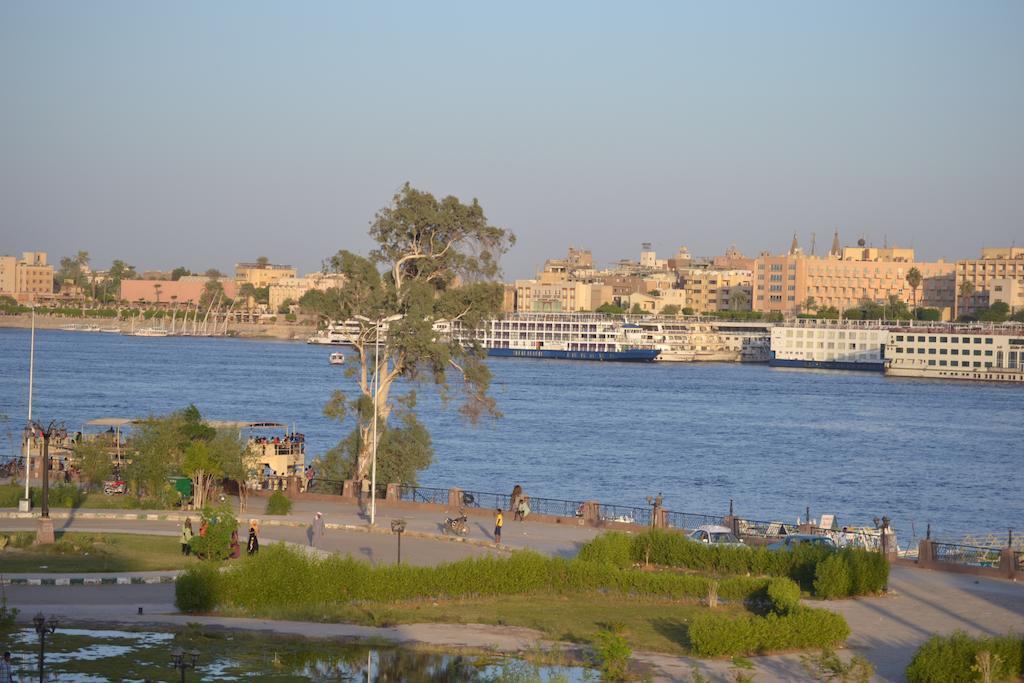 Nile Valley Hotel Luxor Exterior foto