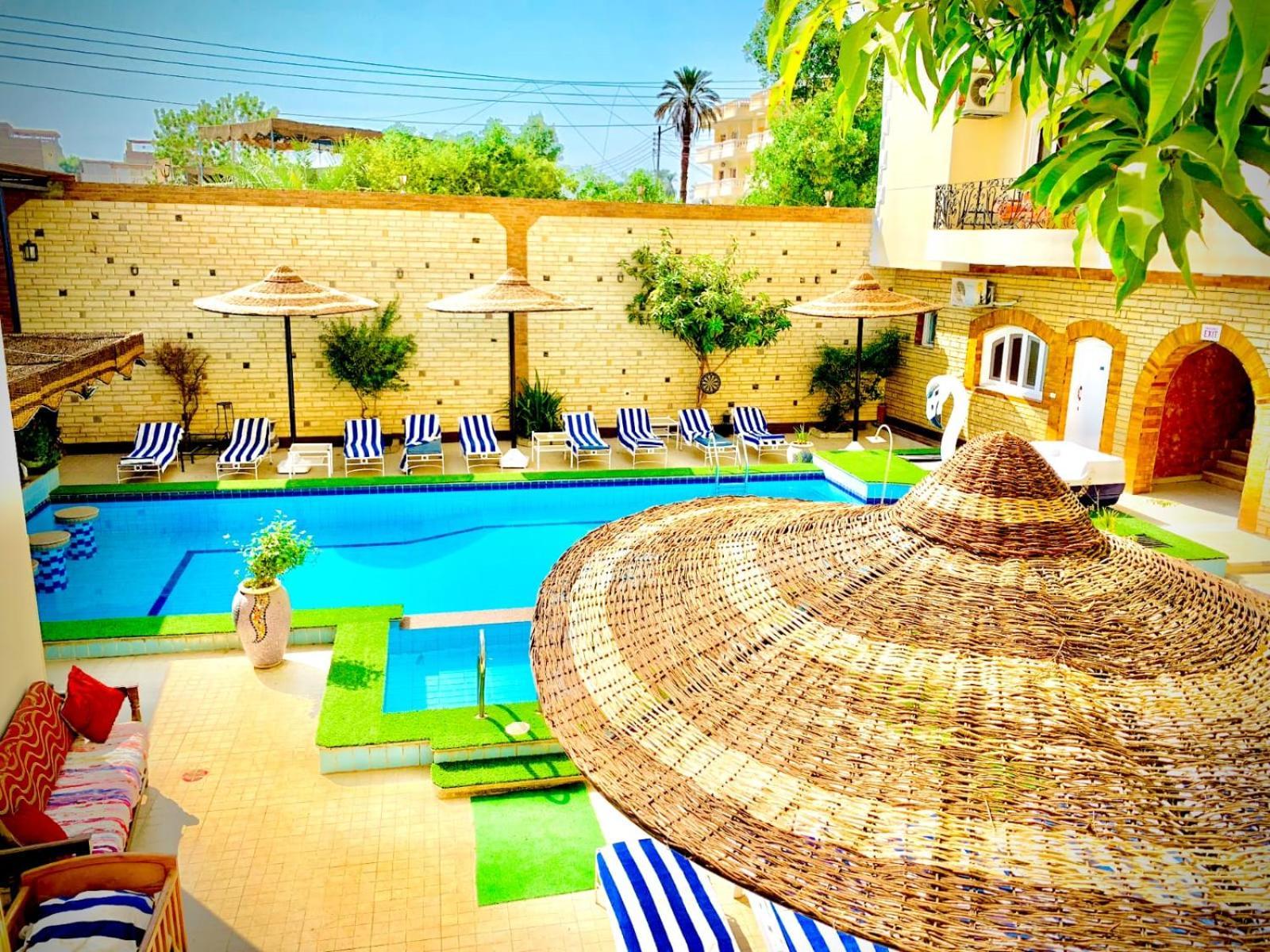 Nile Valley Hotel Luxor Exterior foto